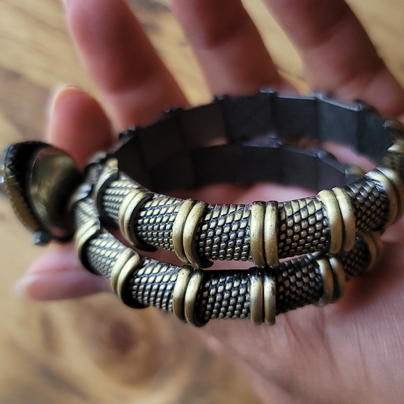 Kenneth Jay Lane watch - Picture 9 of 12